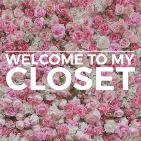 Other - Shop with confidence🌷